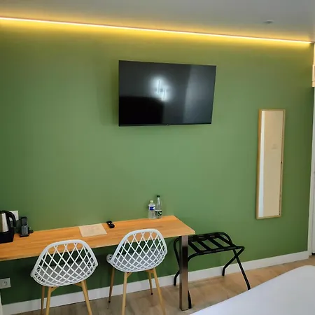 Bed & Breakfast Le Chateau 3*