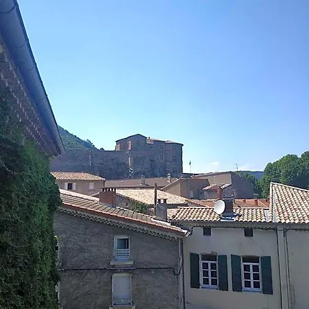 Le Chateau ベッド・アンド・ブレックファスト